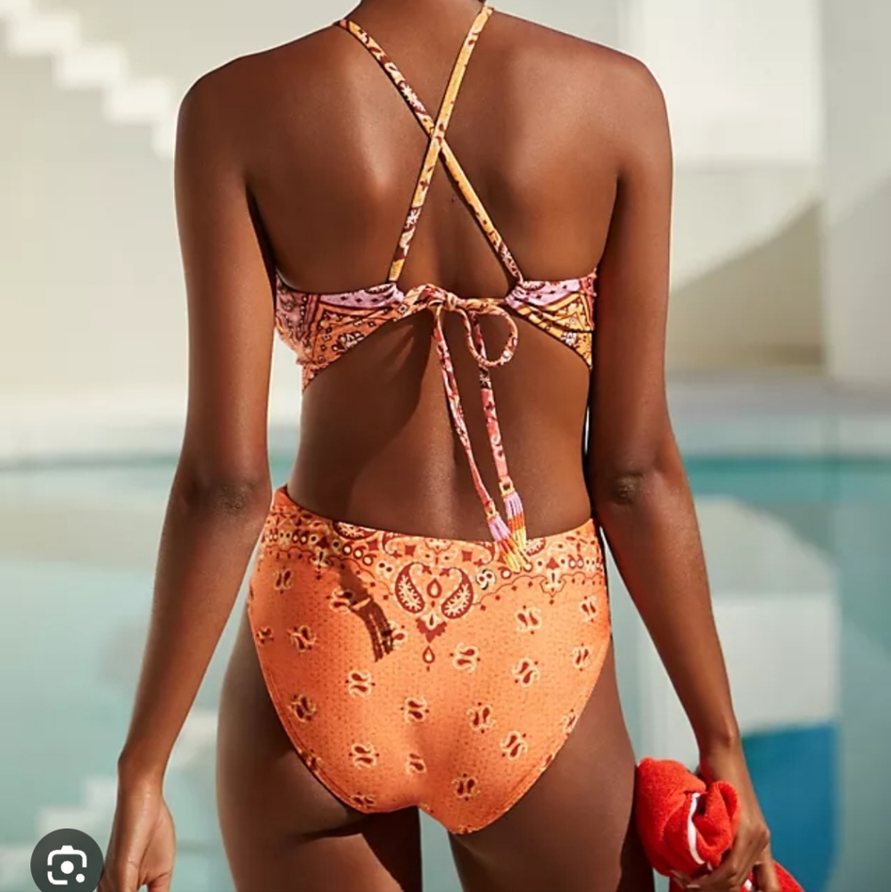 NEW Farm Rio Halter Cutout Swimsuit - Picture 4 of 13